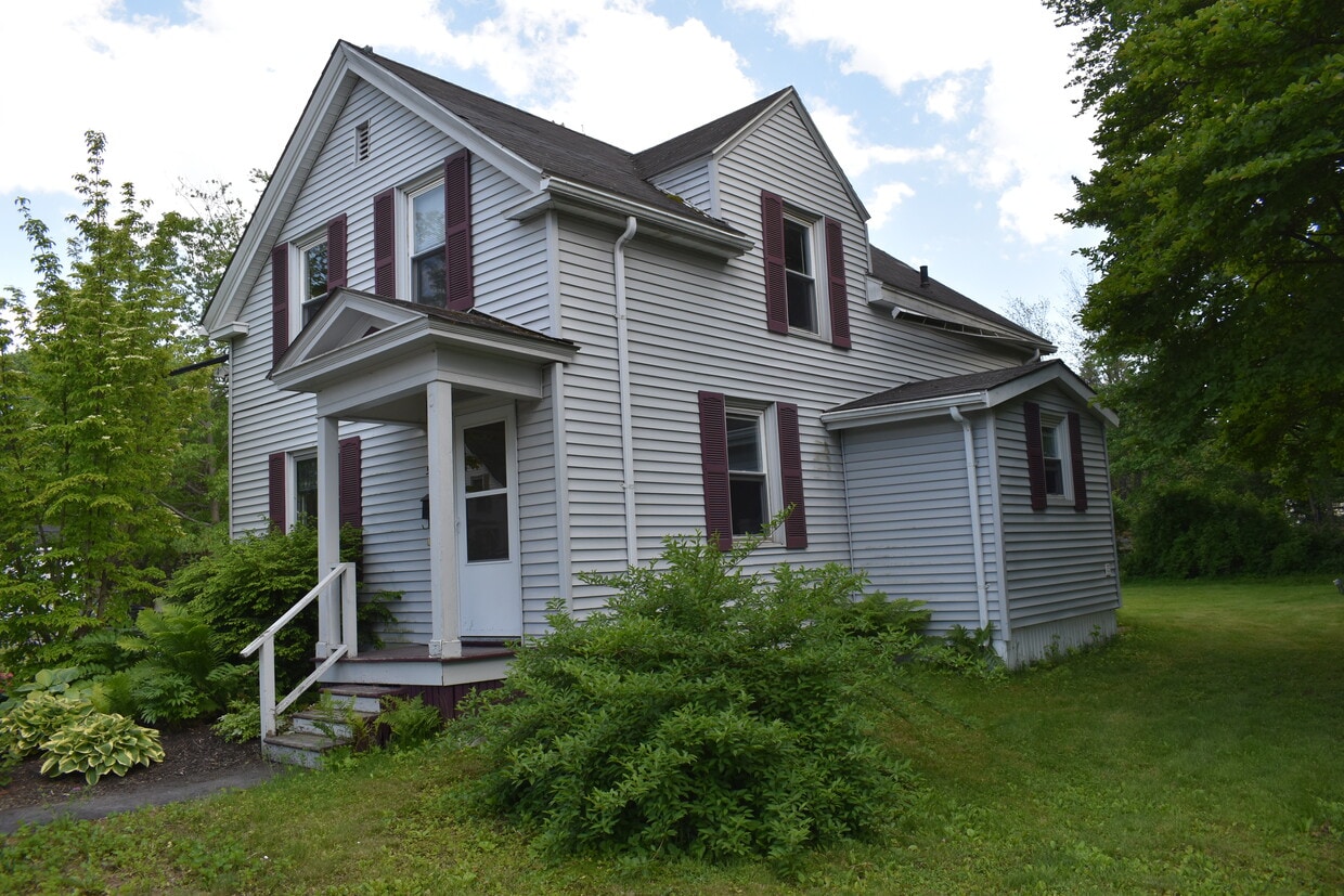 50 Pennell St, Westbrook, ME 04092 House Rental in Westbrook, ME