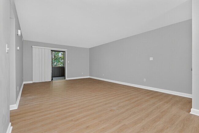 Building Photo - Northridge Apartments