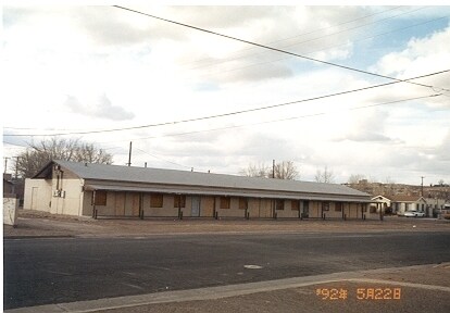 Primary Photo - 305 N 5th Ave
