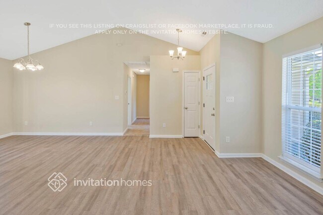 Foto del edificio - 4657 Falcon Chase Dr SW