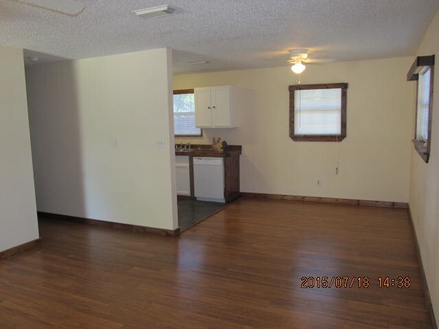 Foto del edificio - 605 Jackson St