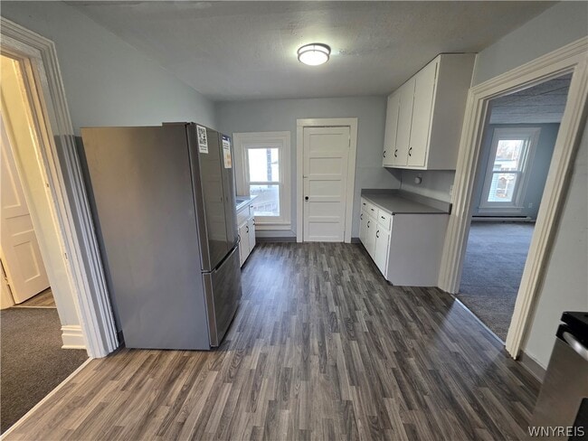 Building Photo - 26 Delaware St