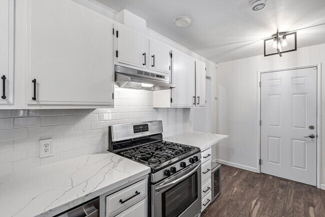 Foto del edificio - "Charming 3-Bed, 2-Bath Home in Heart of Sonoma Wine Country – Your Perfect Retreat Awaits!"
