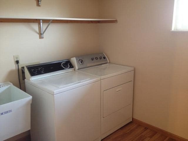 Building Photo - 2 bedroom in Lodi WI 53555
