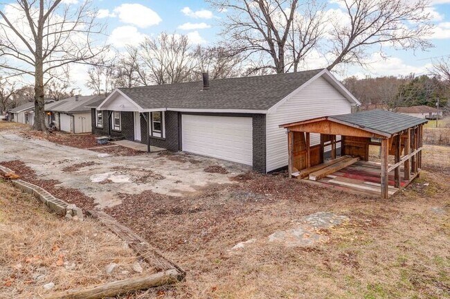 Foto del edificio - 1717 N 16th St