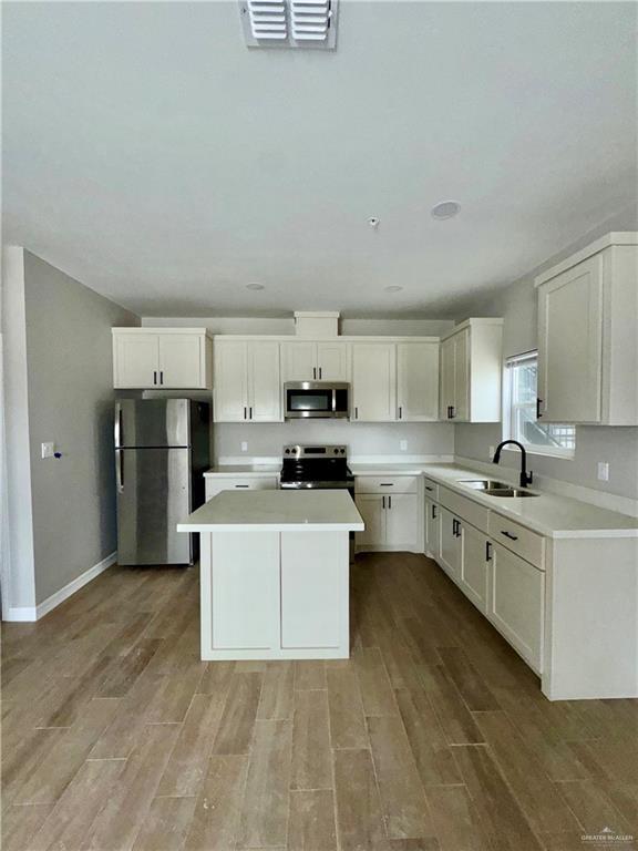 Foto del edificio - 8 Ragland Rd