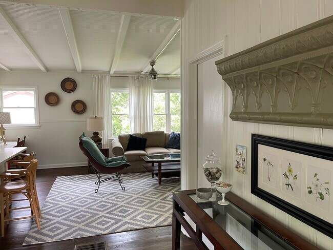 Foto del edificio - 350 Willow Run