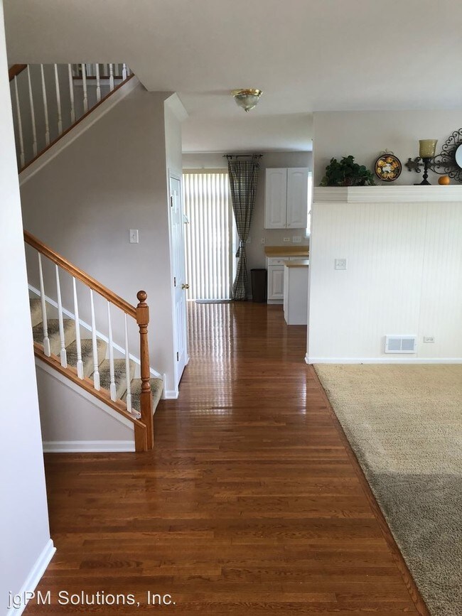 Building Photo - 3 br, 2.5 bath House - 3054 Gaylord  Lane