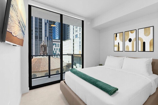 Foto del edificio - 501 NE 1st Ave
