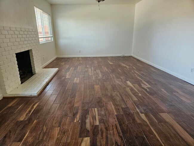 Building Photo - A Family Ranch Style Gem!