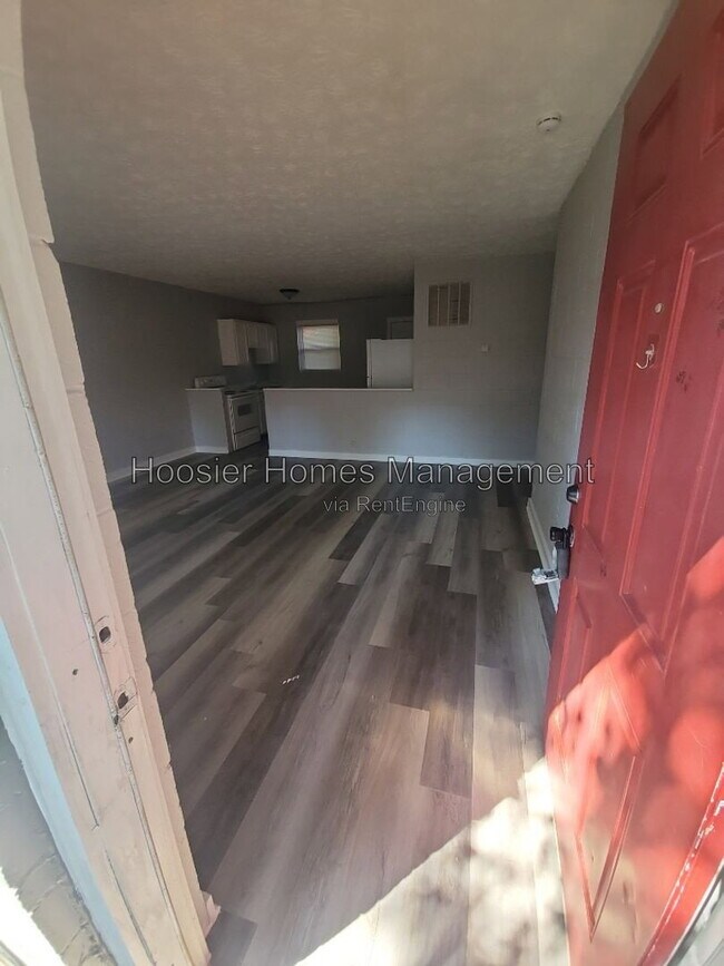 Building Photo - 1254 W 23rd St