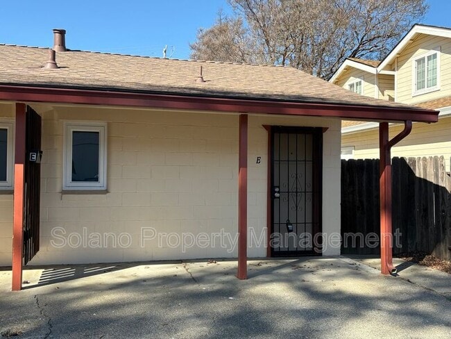 Building Photo - 149 Mason St