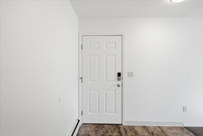 Foto del edificio - 900 N Wesglenn Cir
