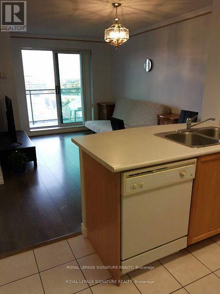 Building Photo - 51 Baffin Ct