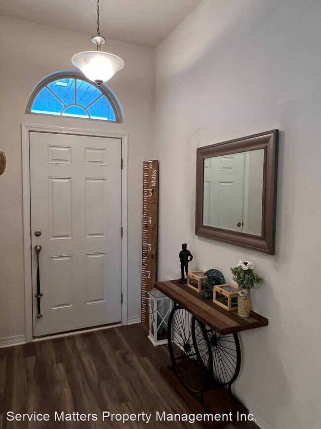 Foto del edificio - 3 br, 2 bath House - 5669 Peach Dr