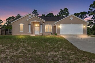 Building Photo - 7860 SW 204th Ave