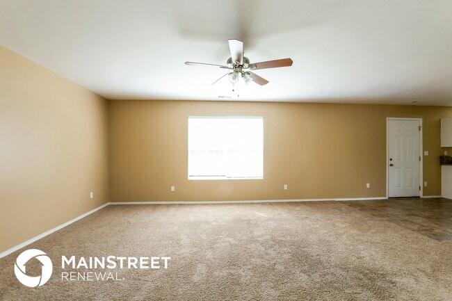 Foto del edificio - 4490 Westhill Pl