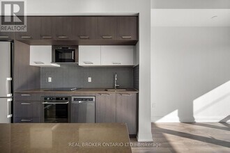 Building Photo - 4800 Hwy 7