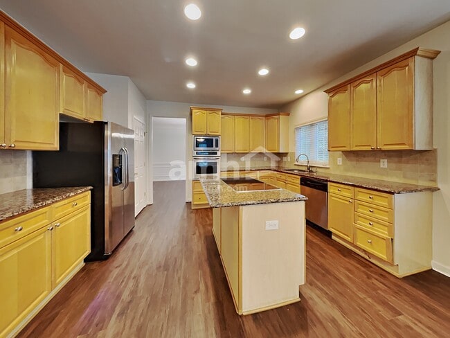 Building Photo - 219 Chandeleur Dr