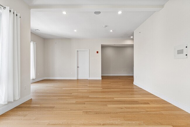 Foto del edificio - 488 Dorchester Ave