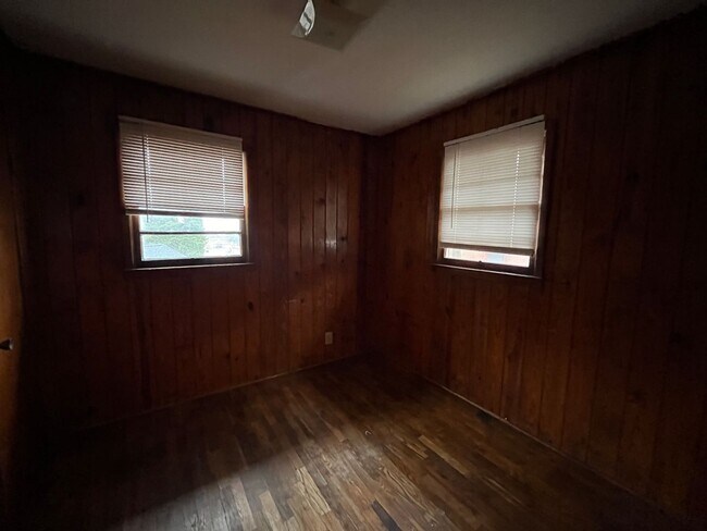 Building Photo - 116 Smith Street