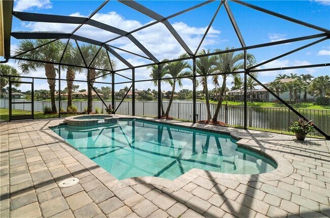 Building Photo - 12680 NW 78th Manor