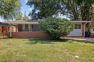 Building Photo - 925 Gonzaga Ln