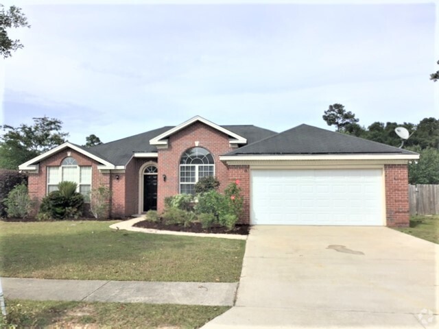 Building Photo - 15 Golden Grove Ln
