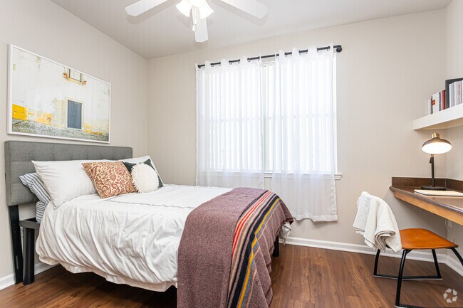 4BR, 4BA - 1,420SF - The Chelsea