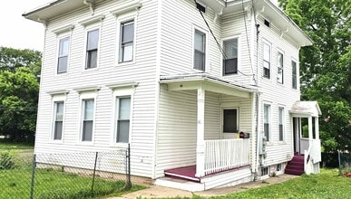 Building Photo - 86 Rockwell Ave