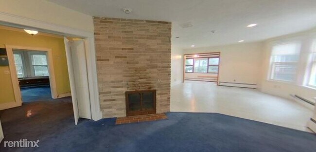 Building Photo - 7 br, 3.5 bath House - 187 Central St SFH