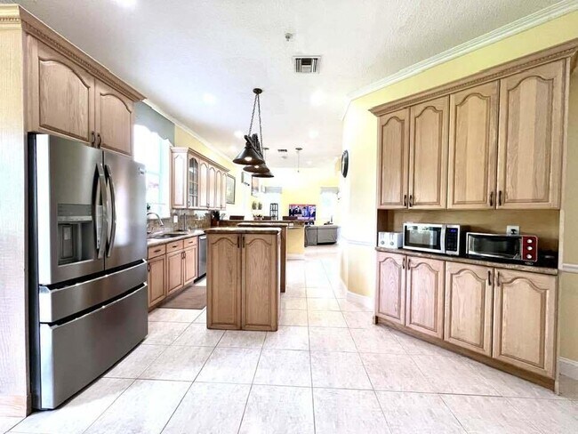 Foto del edificio - 14983 Drafthorse Ln