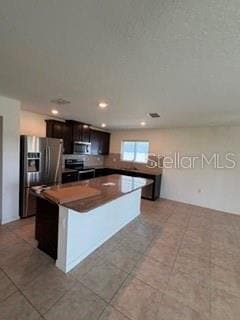 Building Photo - 275 Lake Lucerne Way