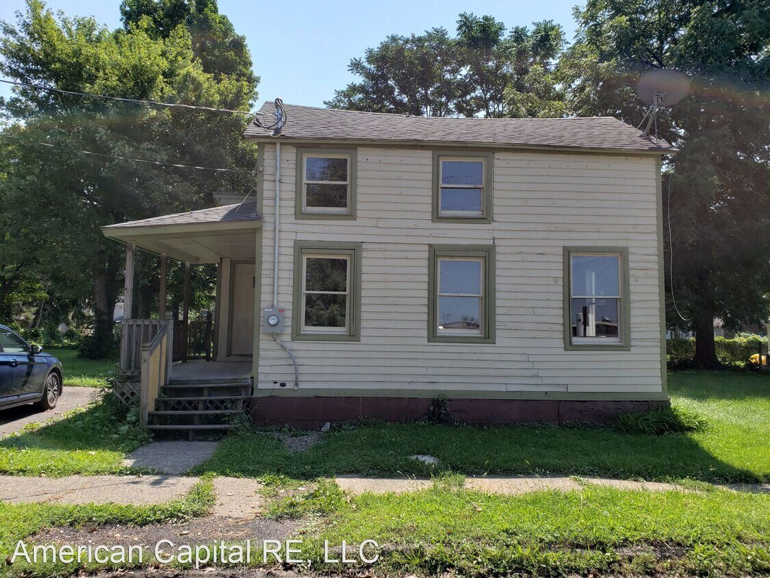 618 E 3rd St, Elmira, NY 14901 House Rental in Elmira, NY