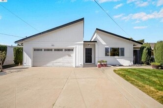 Building Photo - 6241 Cotton Ave