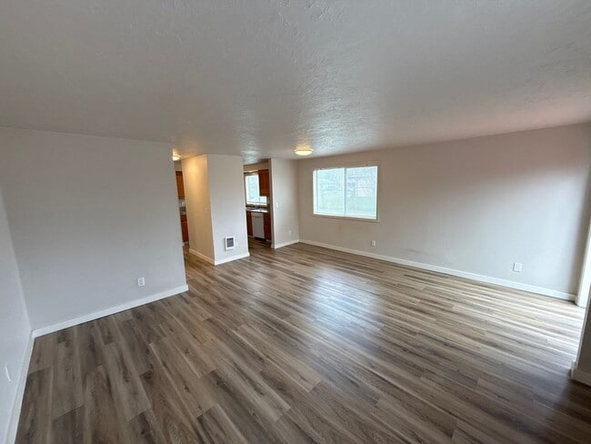 Foto del edificio - 3714 47th Ave NE