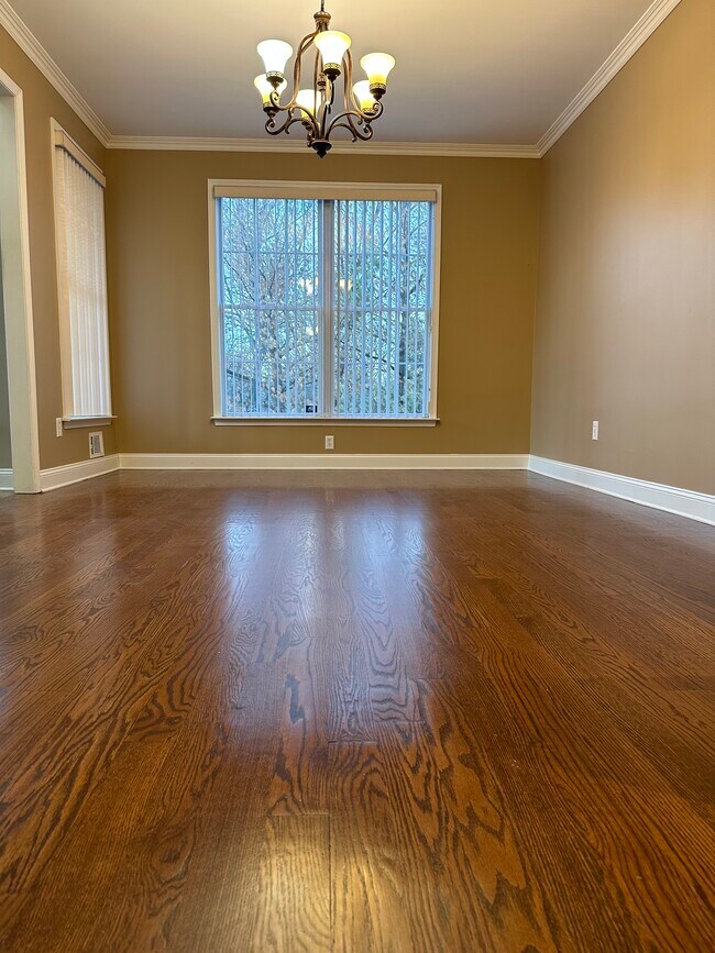 Building Photo - 1 Newell St