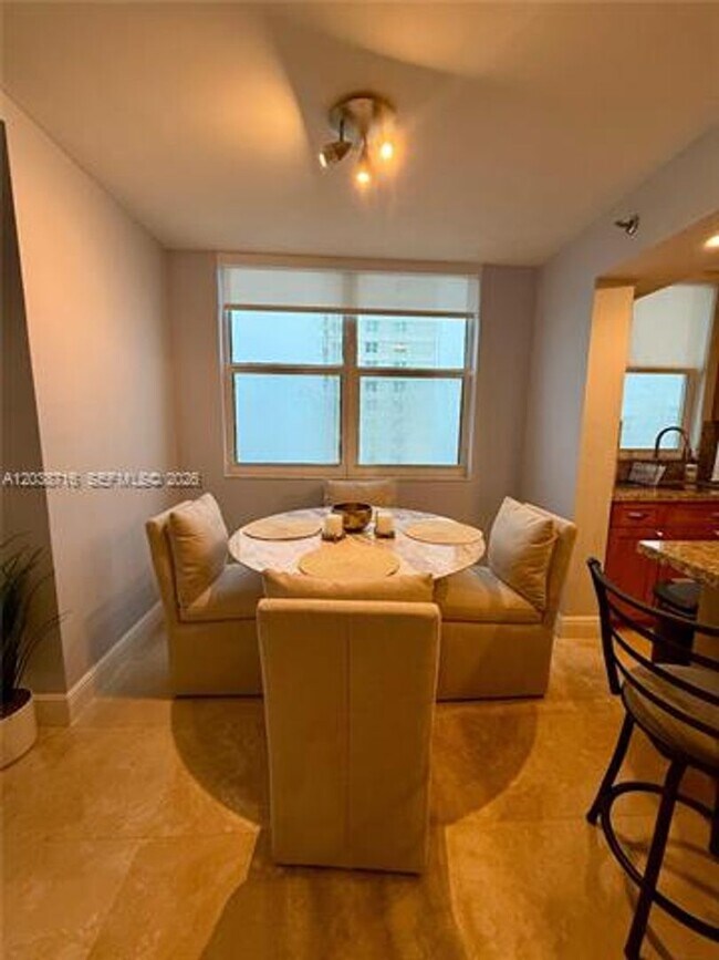 Foto del edificio - 770 Claughton Island Dr