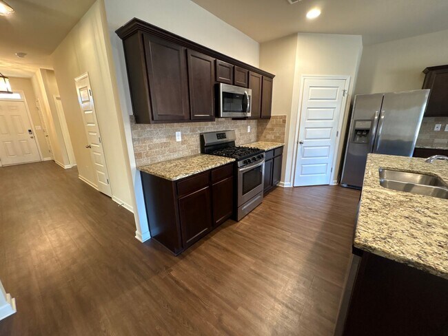 Foto del edificio - 3061 White Gate Lp