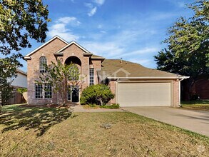 Building Photo - 3841 Chimney Rock Dr