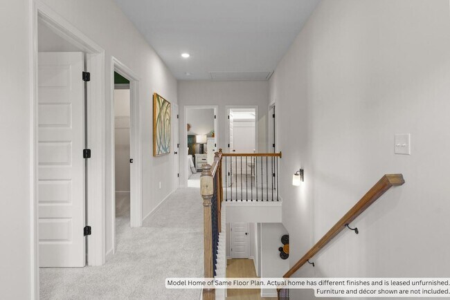 Building Photo - 11053 Valmont Ln