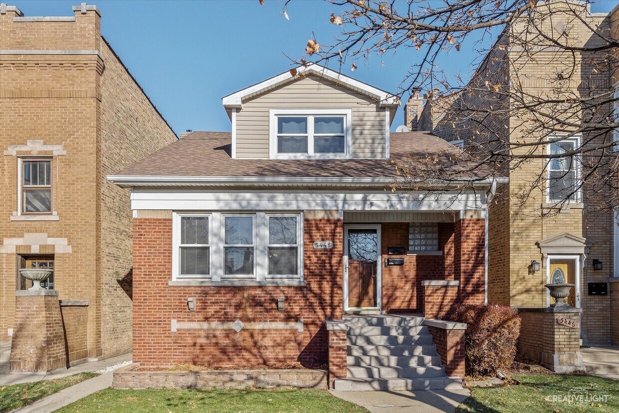 Primary Photo - 5448 W Agatite Ave