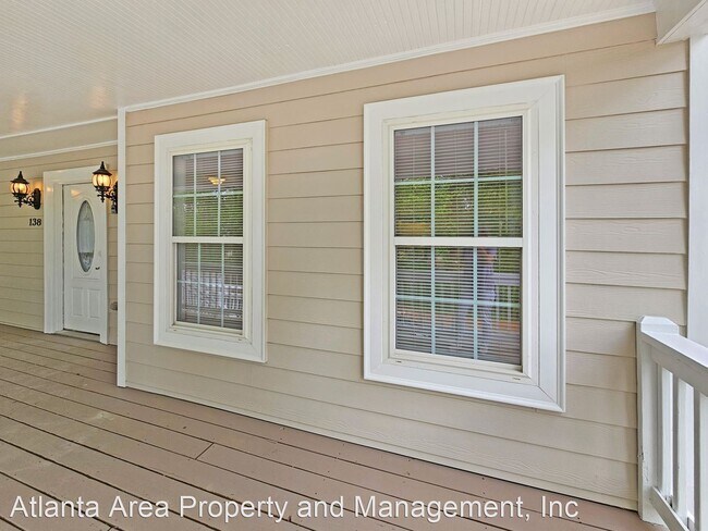 Foto del edificio - 4 br, 3.5 bath House - 138 Brook Cir SE