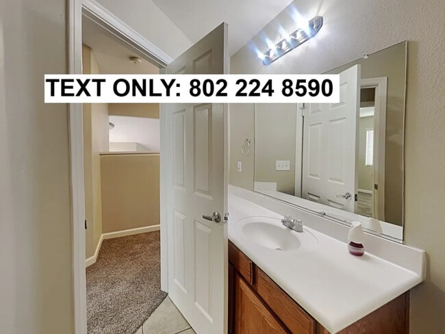 Foto del edificio - 24535 Skyland Dr