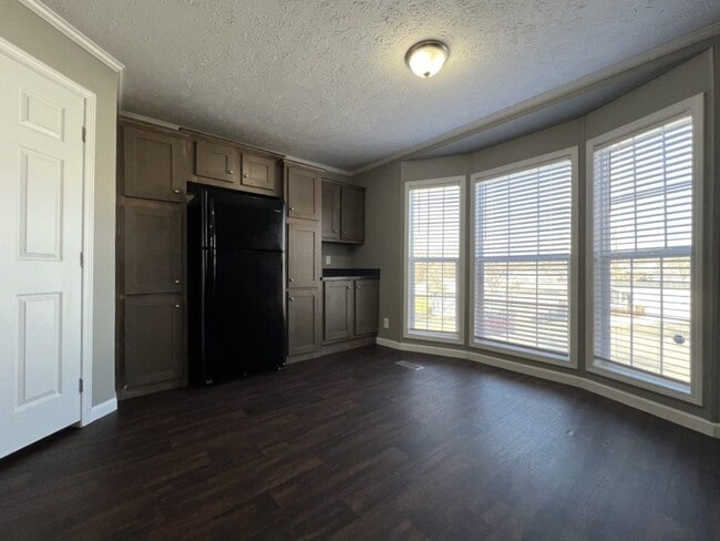 Building Photo - 302 Caseybrook Ct