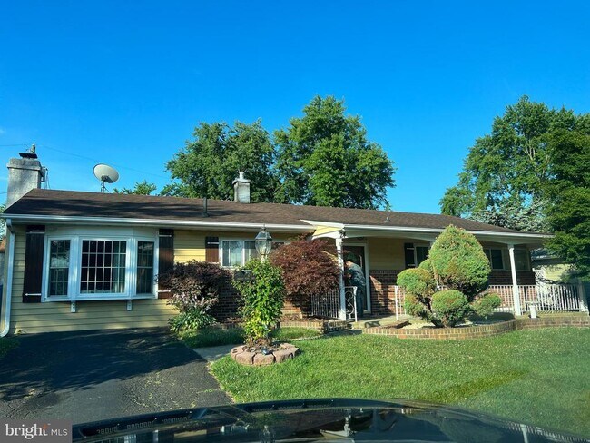 Foto del edificio - 24 Indian Park Rd