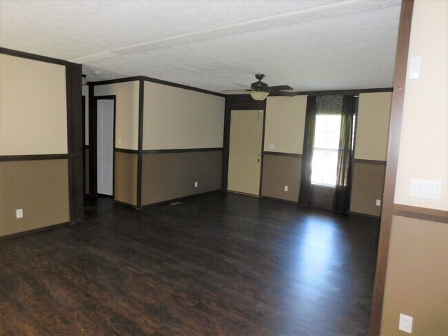 Building Photo - 6255 Malibu Ridge