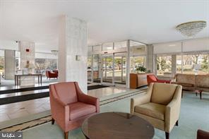 Building Photo - 10201 Grosvenor Pl