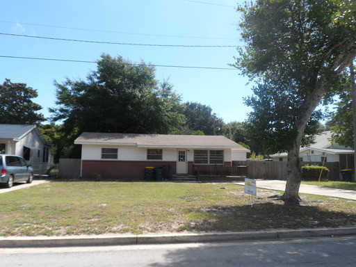 Primary Photo - 107 Magnolia Ave SE
