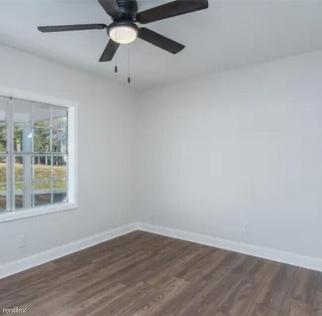 Foto del edificio - 3 br, 2 bath House - 706 Main Street